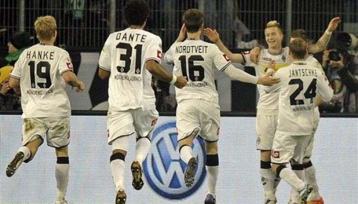 Φάση των 16: Πρόκριση της Γκλάντμπαχ επί της Σάλκε