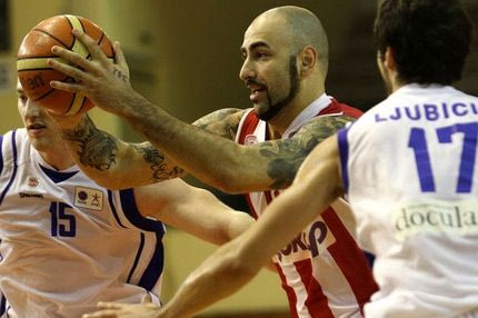 Ίκαρος – Ολυμπιακός 57-105