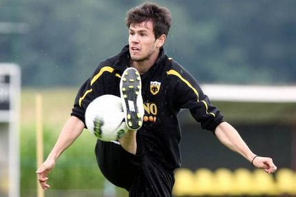 Μπουγαΐδης: “Ο Κωστένογλου παίρνει το 100% από τους παίκτες”