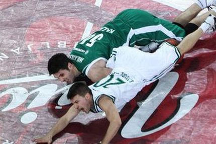 Ολίμπια – Ούνιξ 63-76