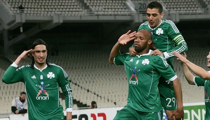 Όταν λείπει ο γάτος!