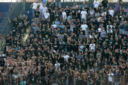Με κόσμοκόντρα στη Δόξα