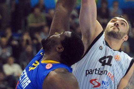 Παρτιζάν – Μακάμπι Τελ Αβίβ 74-71