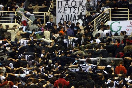 Στάζουν μέλι για τον κόσμο