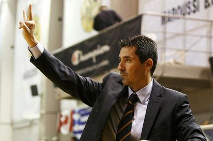 Πρίφτης: “Όσο ψηλότερα”. Καλαφατάκης: “Έχουμε πληρωμένους παίκτες αλλά…”