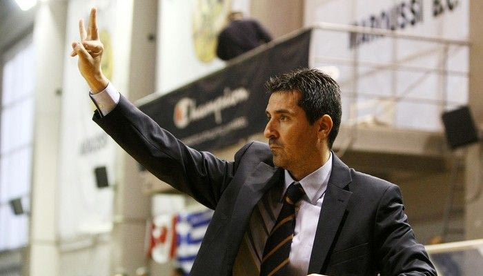 Πρίφτης: “Όσο ψηλότερα”. Καλαφατάκης: “Έχουμε πληρωμένους παίκτες αλλά…”