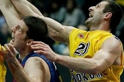 Πρόκομ – Μπαρτσελόνα 45-76