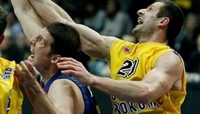 Πρόκομ – Μπαρτσελόνα 45-76