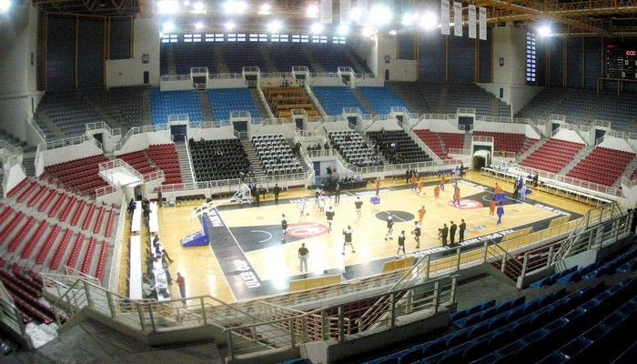 Τα βλέμματα στην Πυλαία