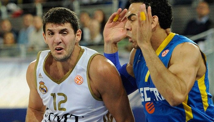 Ρεάλ-Μακάμπι 88-64