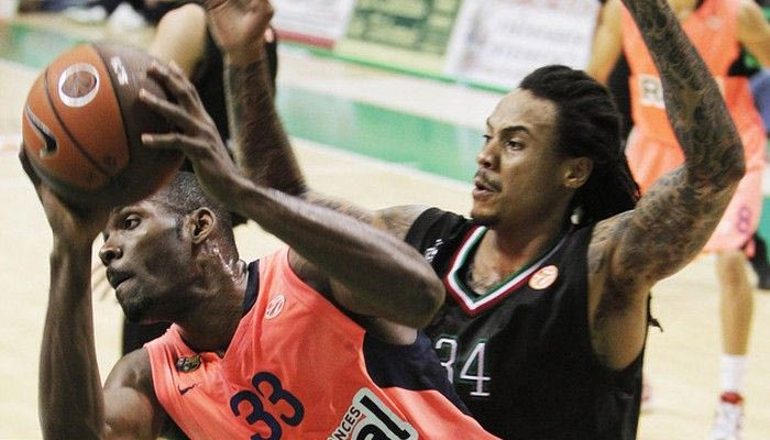 Σιένα – Μπαρτσελόνα 77-74