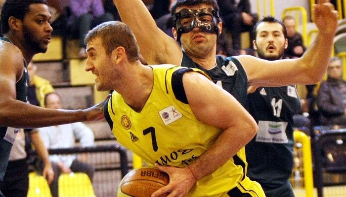 Εφυγε ο Τόντιτς, ήρθε ο Κοχαντάρεβιτς