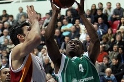 Ούνιξ – Γαλατασαράι 72-61
