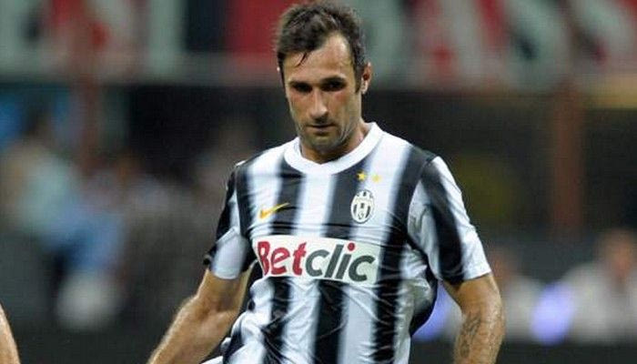 Καλό 2012 ο Βούτσινιτς