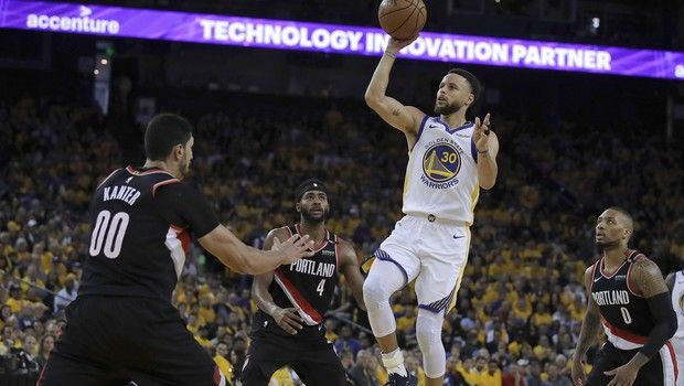 Ο Κάρι είναι για το μπάσκετ ό,τι τα drones για τον πόλεμο