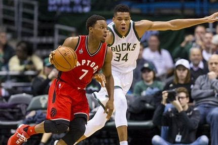 Τρομερό κάρφωμα από Αντετοκούνμπο