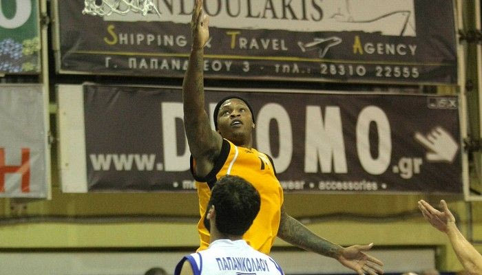 Oλα καλά με τον Ντέιβις