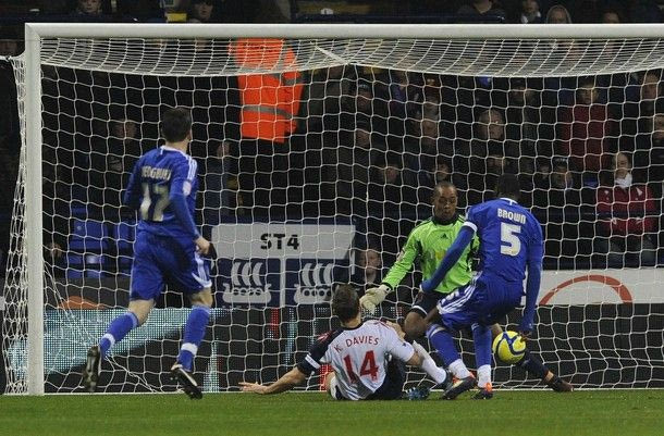 3ος γύρος: Εύκολα για Μπόλτον, δύσκολα για ΚΠΡ