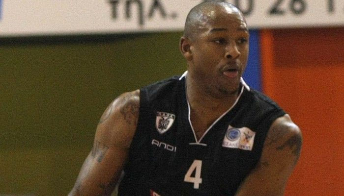 Θα λείψει ο Γκίντενς