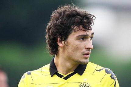 Χούμελς: “Μένω στην Ντόρτμουντ. Σίγουρα”