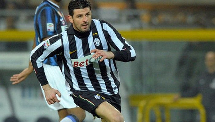 Δανεικός στην Τσεζένα ο Ιακουίντα