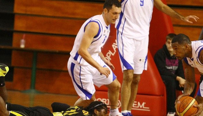 Ικαρος-Μαρούσι 82-70