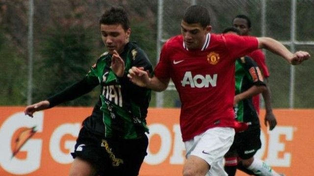 Νίκολας Ιωάννου: Ντεμπούτο υπό το βλέμμα του Σερ Αλεξ