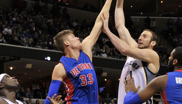 Προελαύνουν με Κουφό οι Γκρίζλις