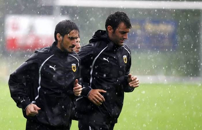 Πίτα χωρίς την διοίκηση οι ποδοσφαιριστές της ΑΕΚ