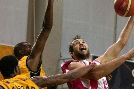 Μαρούσι – Ολυμπιακός 84-89