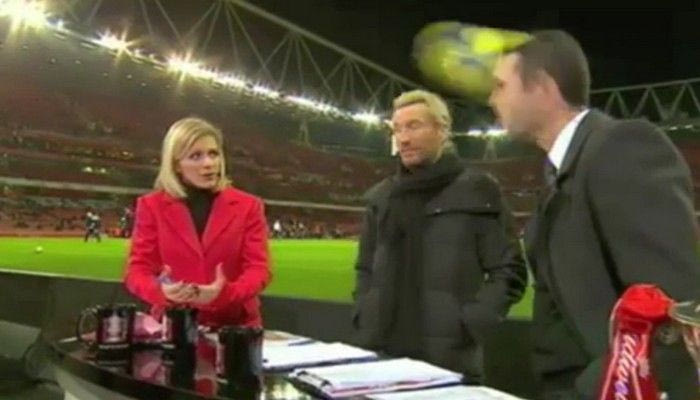 Παίκτης της Λιντς σημάδεψε τον σχολιαστή