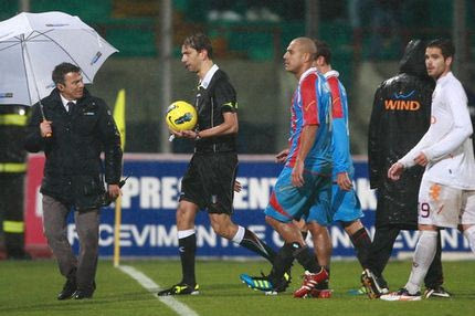 18η αγ.: Διεκόπη το Κατάνια-Ρόμα