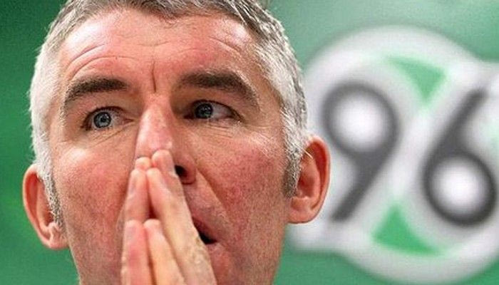 Ερωτηματολόγιο του Σλόμκα βάζει φωτιές στο Ανόβερο