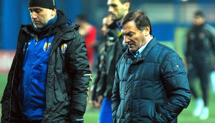Ο Τεννές, ο Νταλακούρας και το… τηλέφωνο