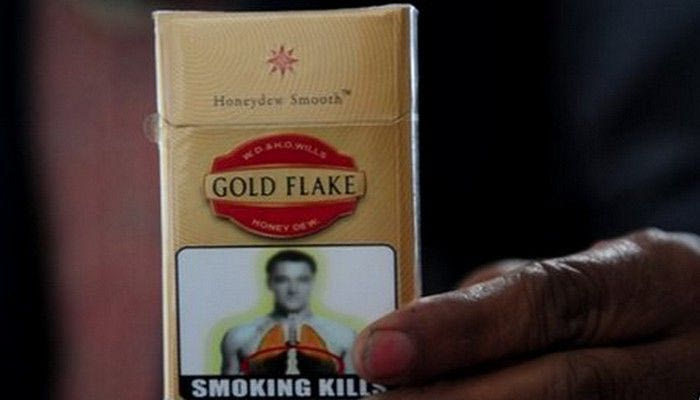 Ο Τέρι σε πακέτο τσιγάρων!