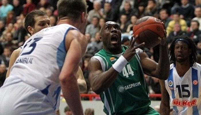 Ούνιξ – Φενερμπαχτσέ 76-71