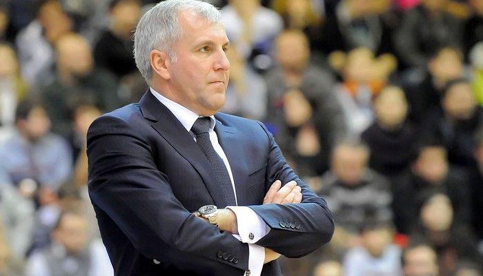 Oμπράντοβιτς…απόντος