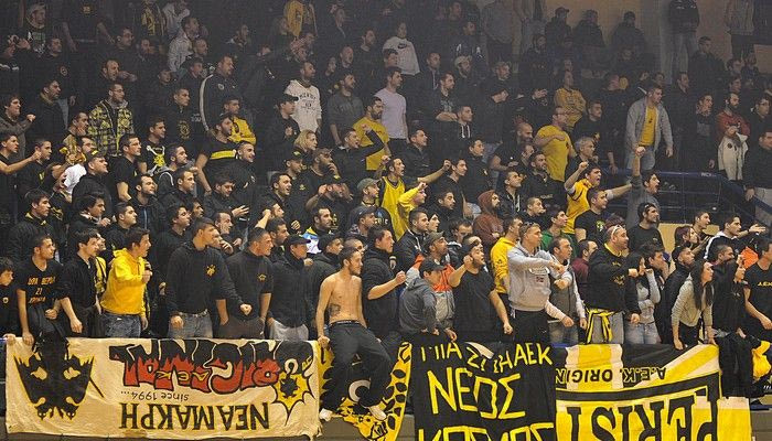 Χωρίς κόσμο στην Ελευσίνα