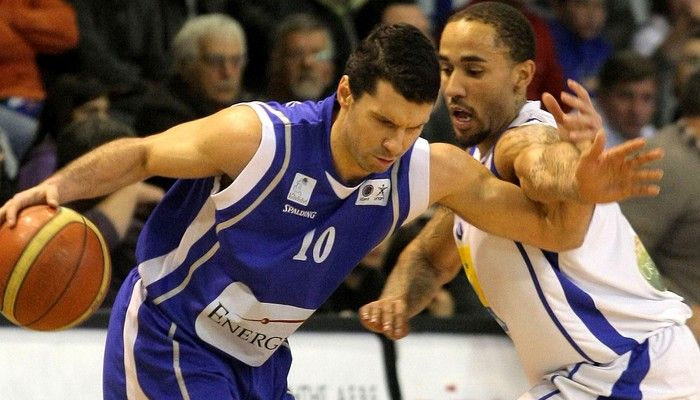 ΑΓΟΡ – Καβάλα 80-83