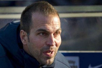 Απολύθηκε ο Μπάμπελ