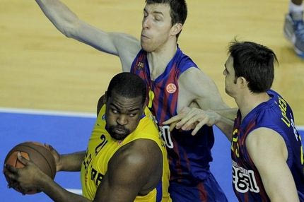 Αήττητη η Μπαρτσελόνα, πέρασε από το Κάουνας η Καντού