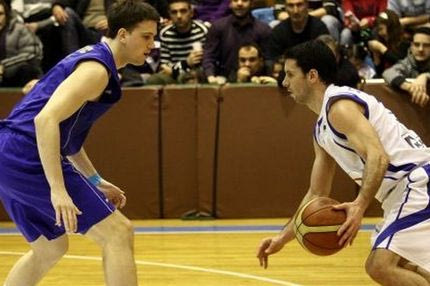 Καβάλα-Περιστέρι 81-67