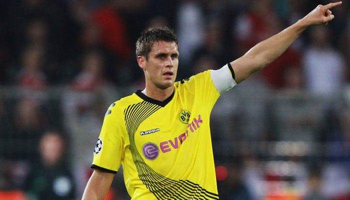 Για… πάντα στην Μπορούσια ο Κελ