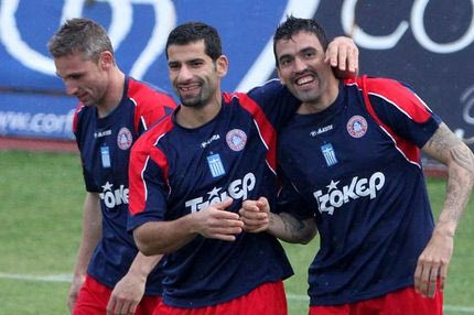 Επέστρεψαν τρεις, περιμένει Αγρίτη