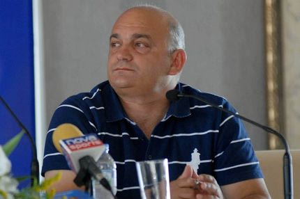 Μπελεβώνης: “Δεν θέλουμε να είμαστε σε άρματα”