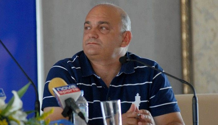 Μπελεβώνης: “Δεν θέλουμε να είμαστε σε άρματα”