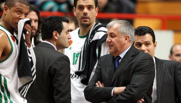 Ομπράντοβιτς: “Παίζουμε ως ομάδα”