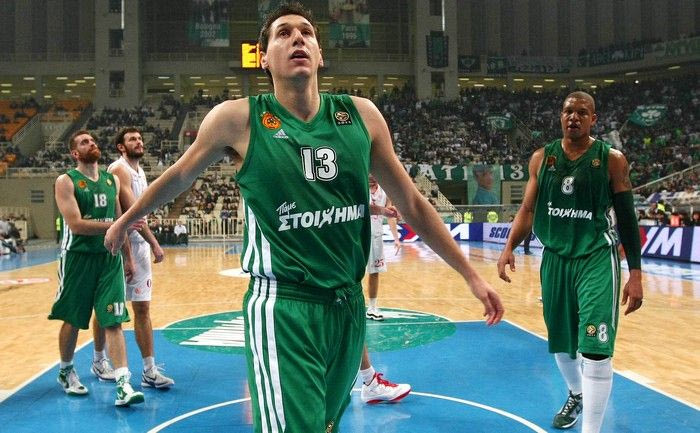 Οι 10.000 συνένοχοι