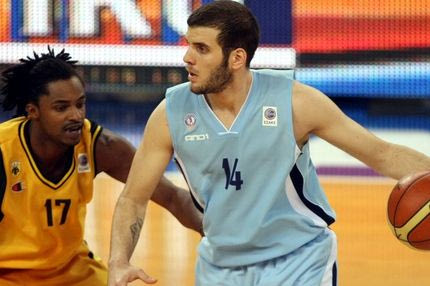 Χαρίσης στο Contra.gr: “Ταλαντούχος και δεν… φοβάται ο Παππάς”