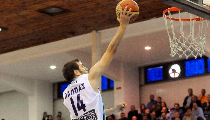 Έκπληξη με Παππά